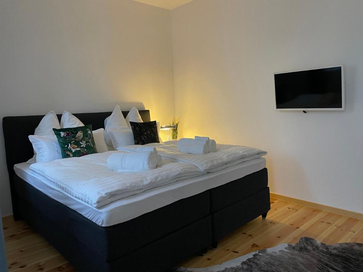 Voh Exklusives Wohnhaus Mitten In Vohenstrauss, Bis 8 Personen!!! Экстерьер фото